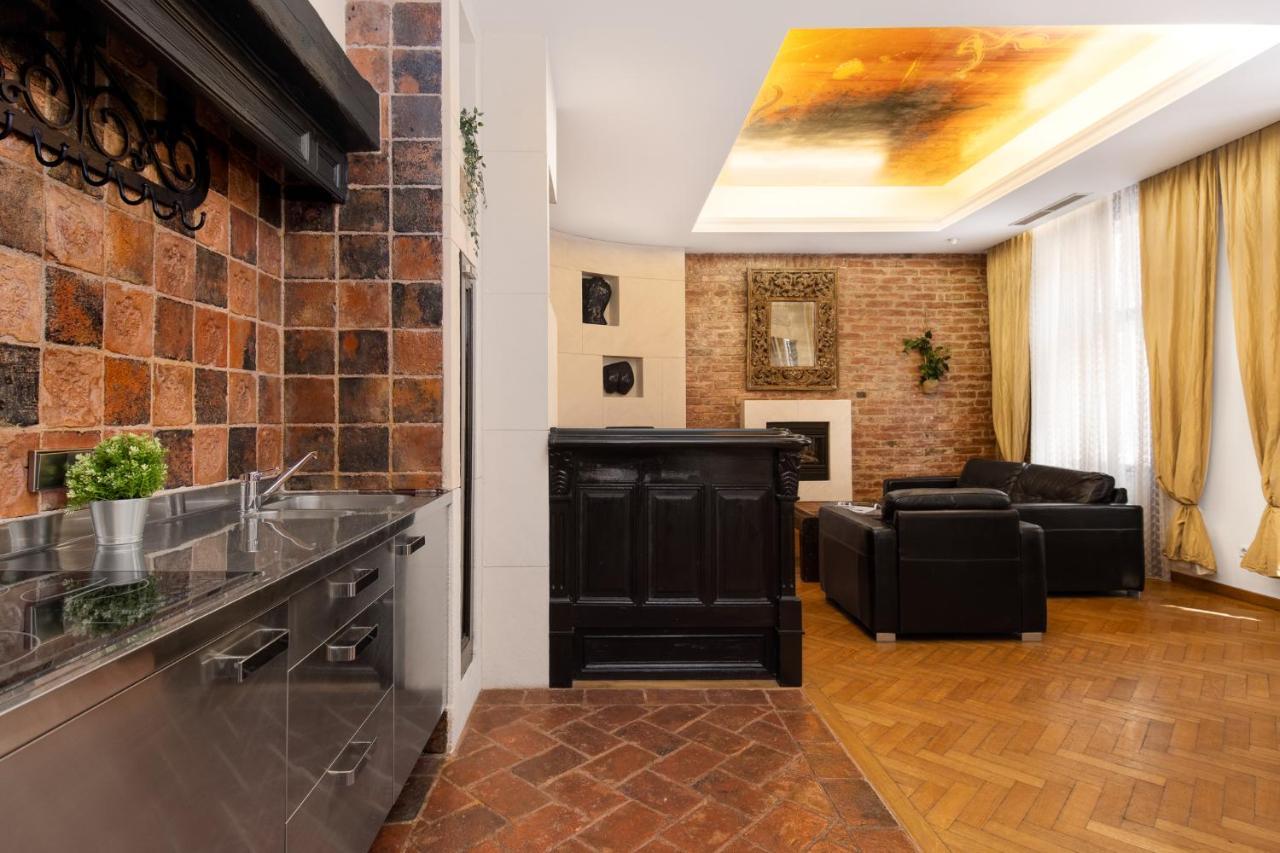 Castello Apartamento *